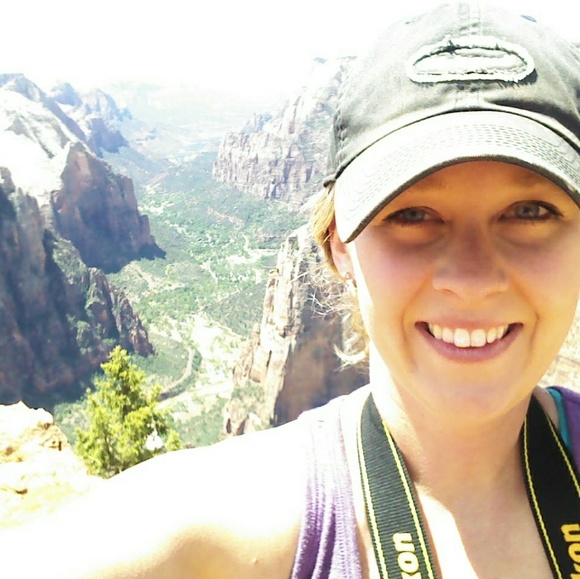 Meet your Posher, Krystalene - Picture 7 of 7